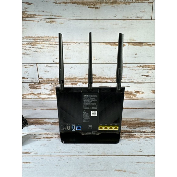 ASUS RT-AC68U 4 Port Dual Band Wireless Gigabit Router (AC1900) - Picture 3 of 4